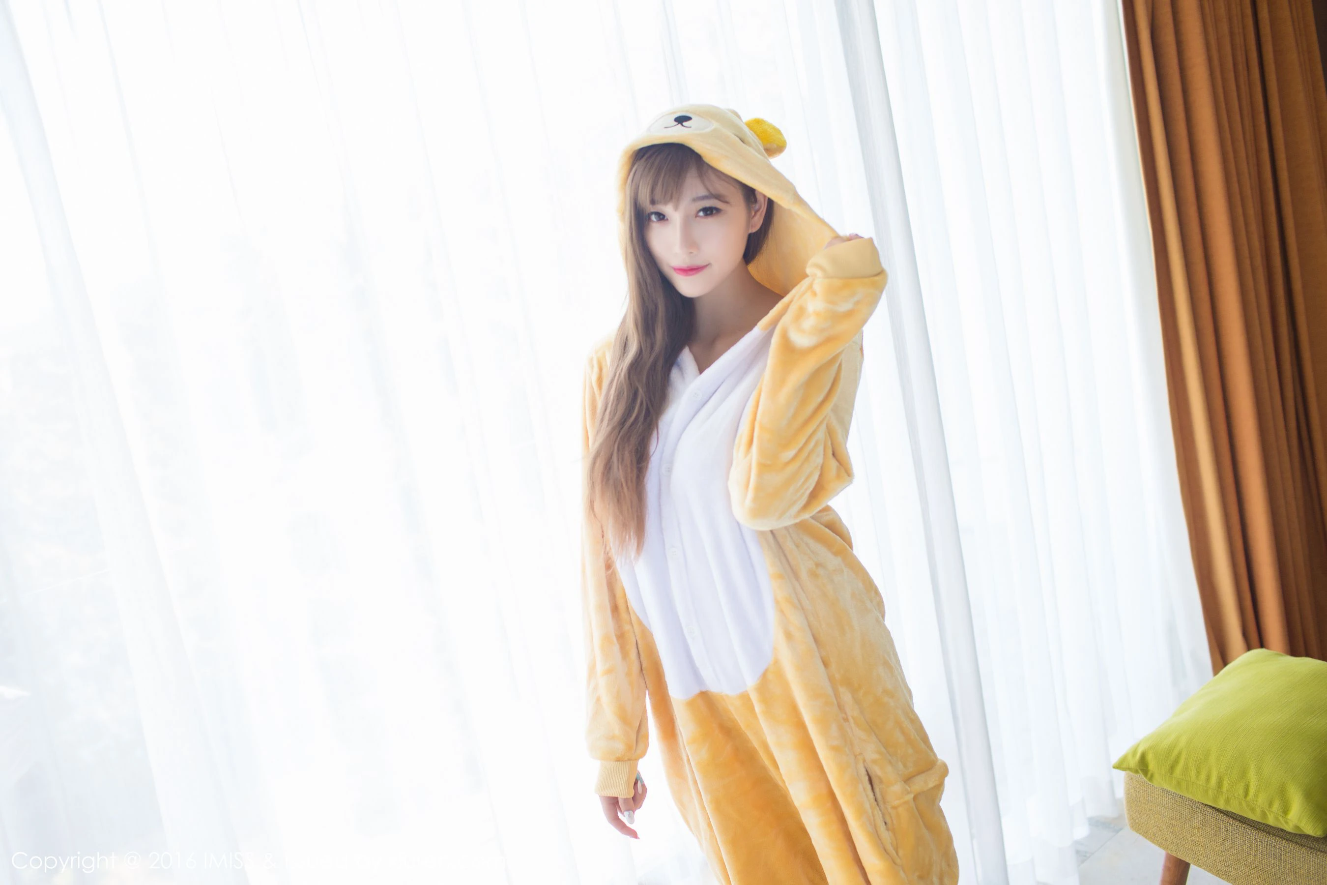 sugar小甜心CC《美女扮野兽+旗袍与丝袜》 爱蜜社IMiss Vol.136插图2