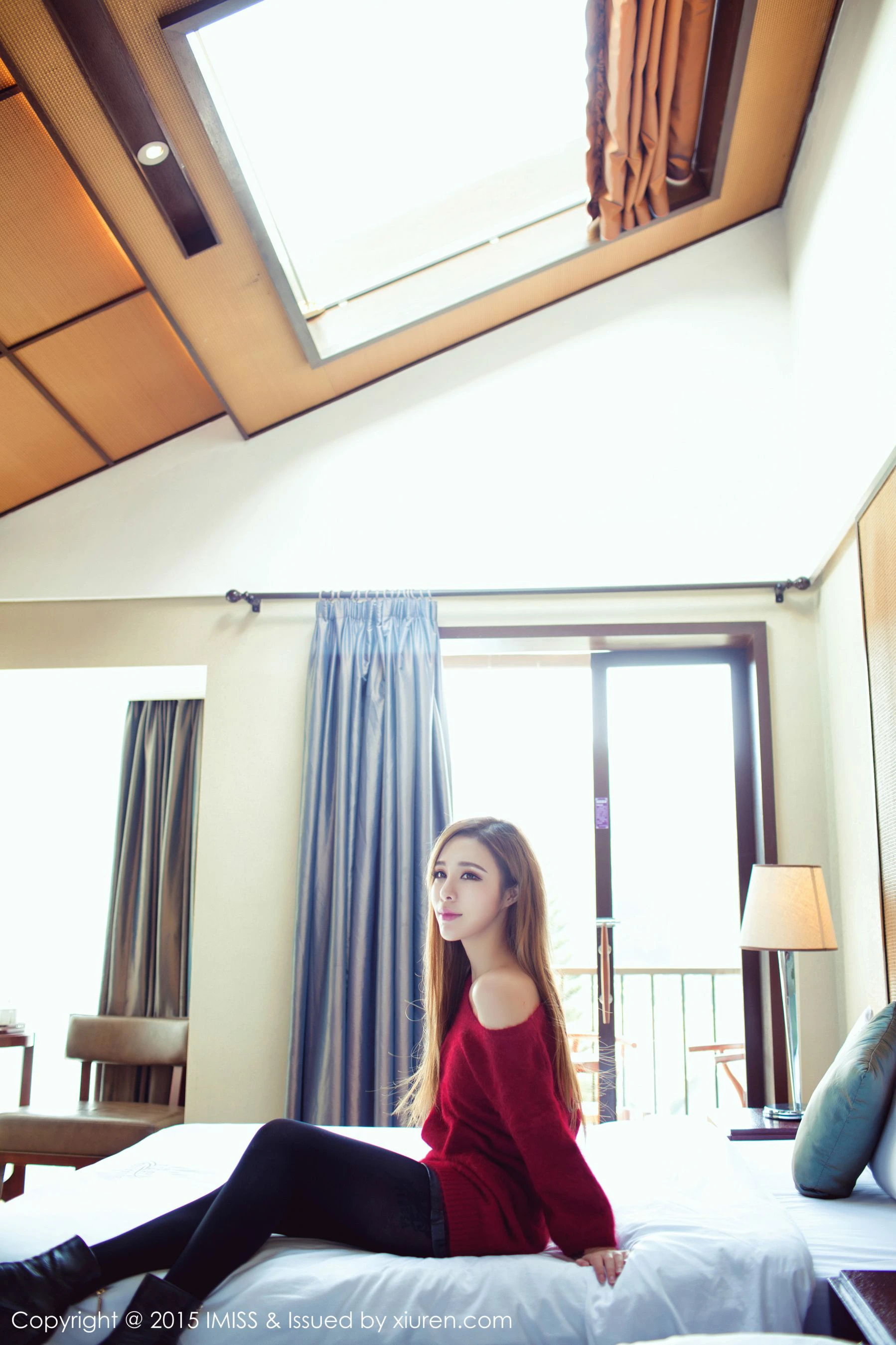 重庆美女游潇潇《旅拍套图》 爱蜜社IMiss Vol.047插图1