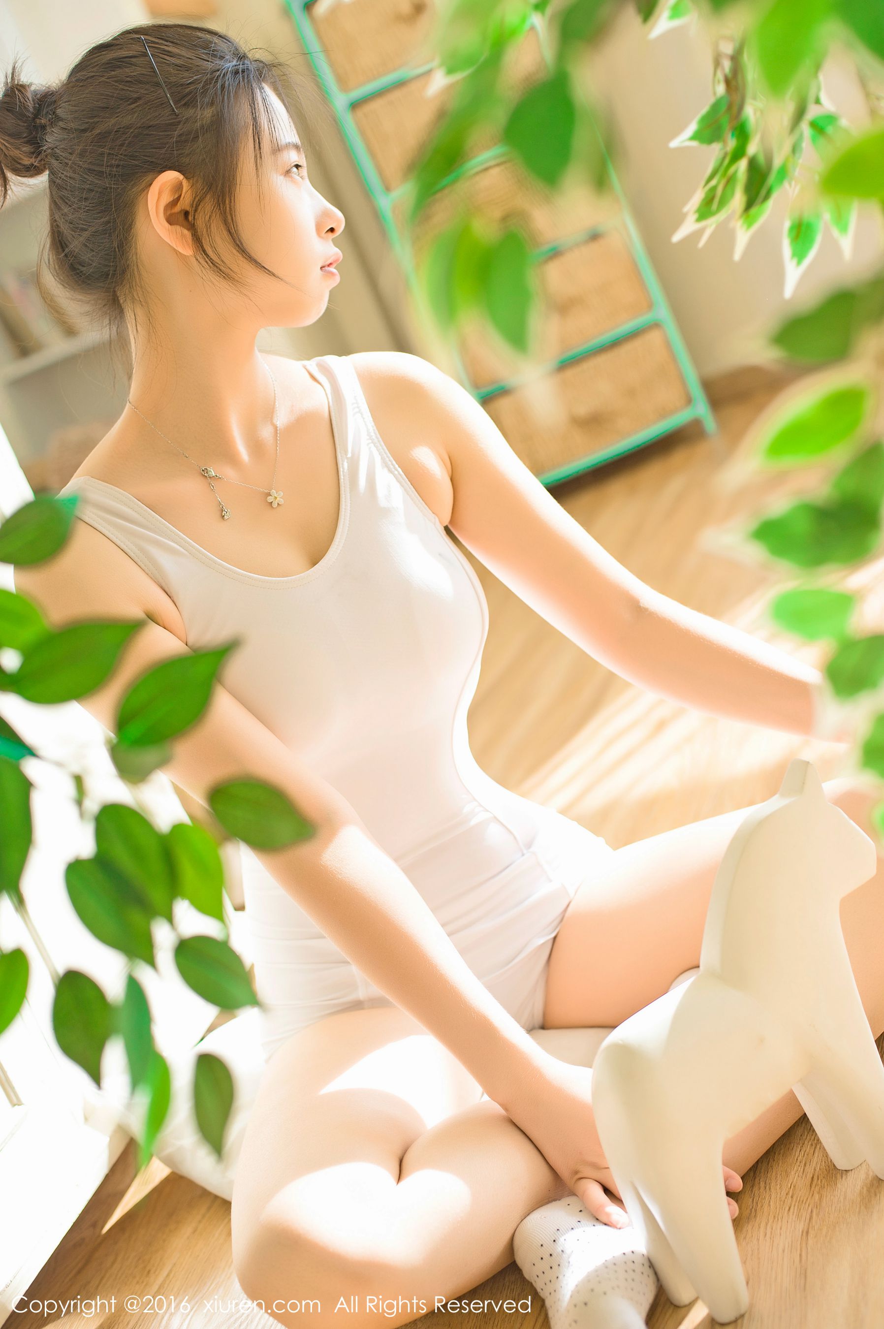 草莓zz(吴允芝)《清晨起床的智齿少女》 秀人网 No.641插图4