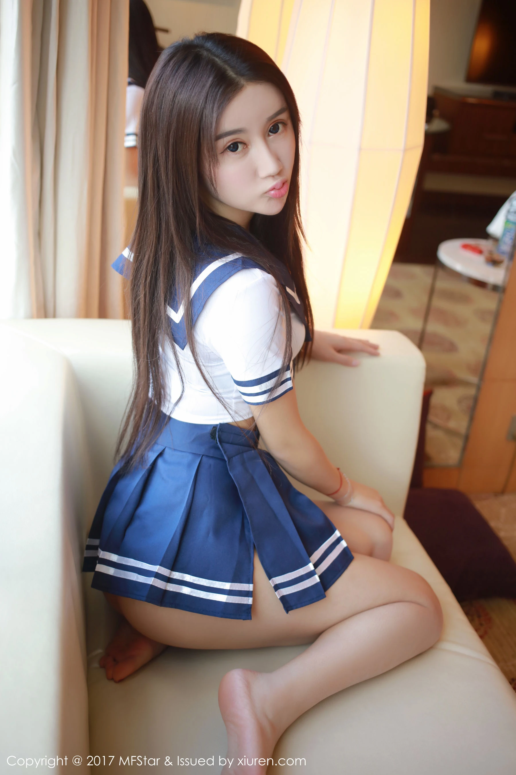 程程CC《学生装+厨娘装》 模范学院 Vol.085插图3
