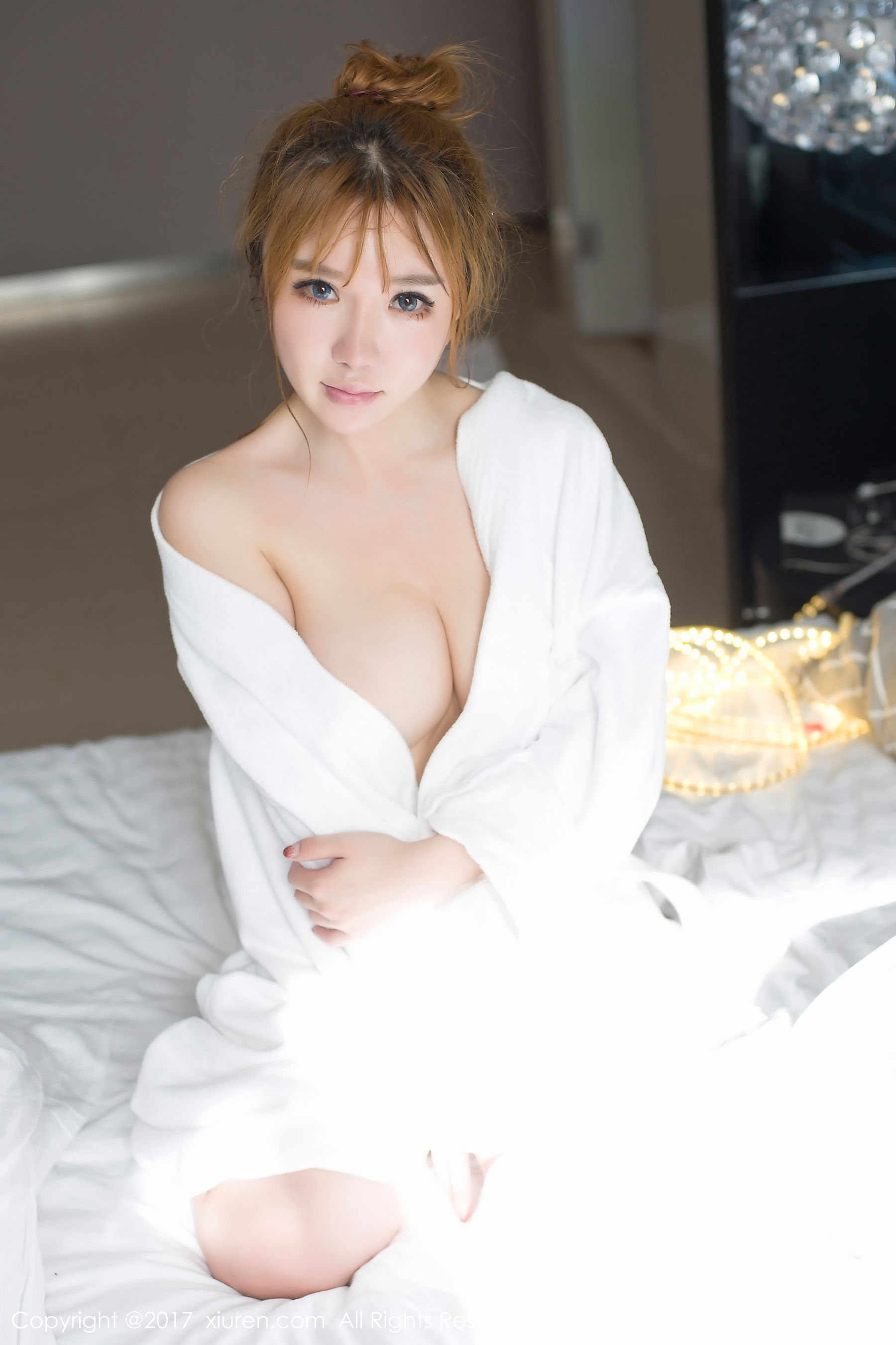 小公举Amy《浑圆白皙美女圆乳细腰模特》 秀人网XIUREN No.778