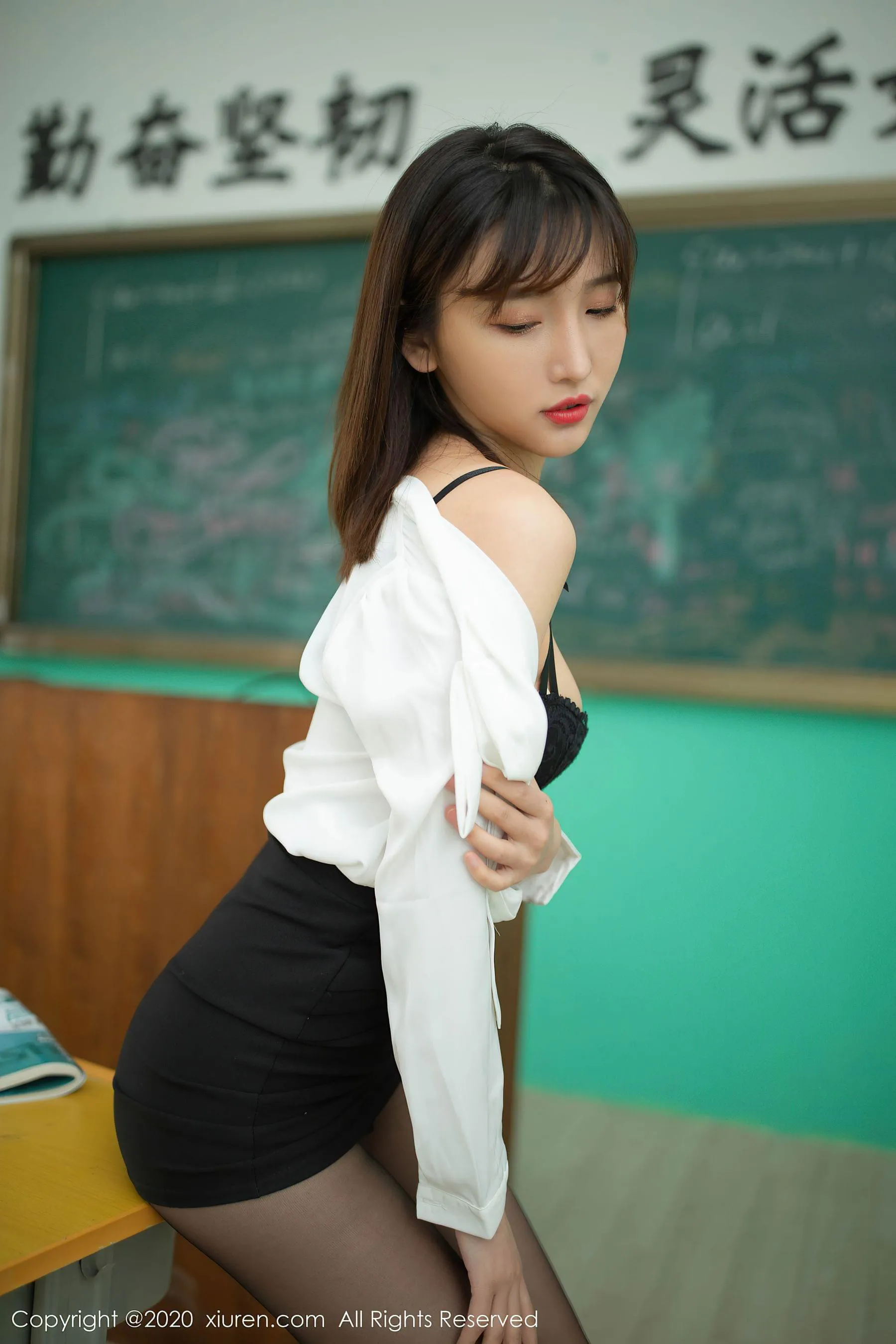秀人XIUREN No.2343 陆萱萱插图2