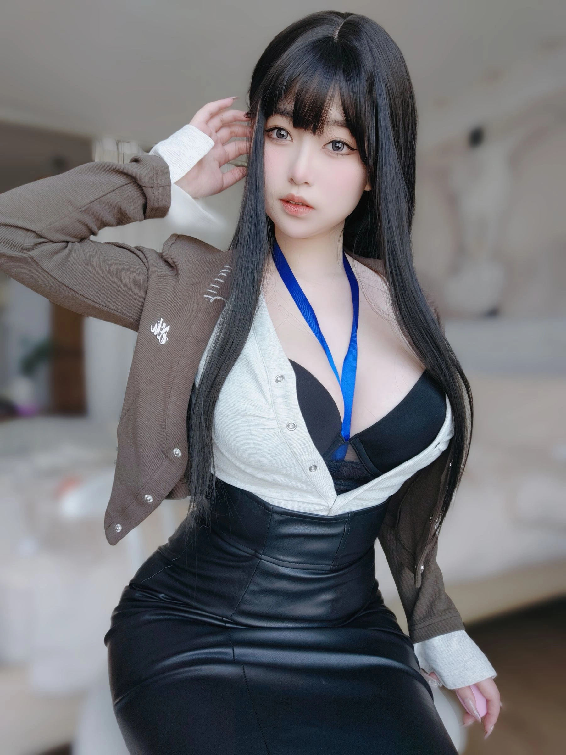 女主K – 上司的秘密