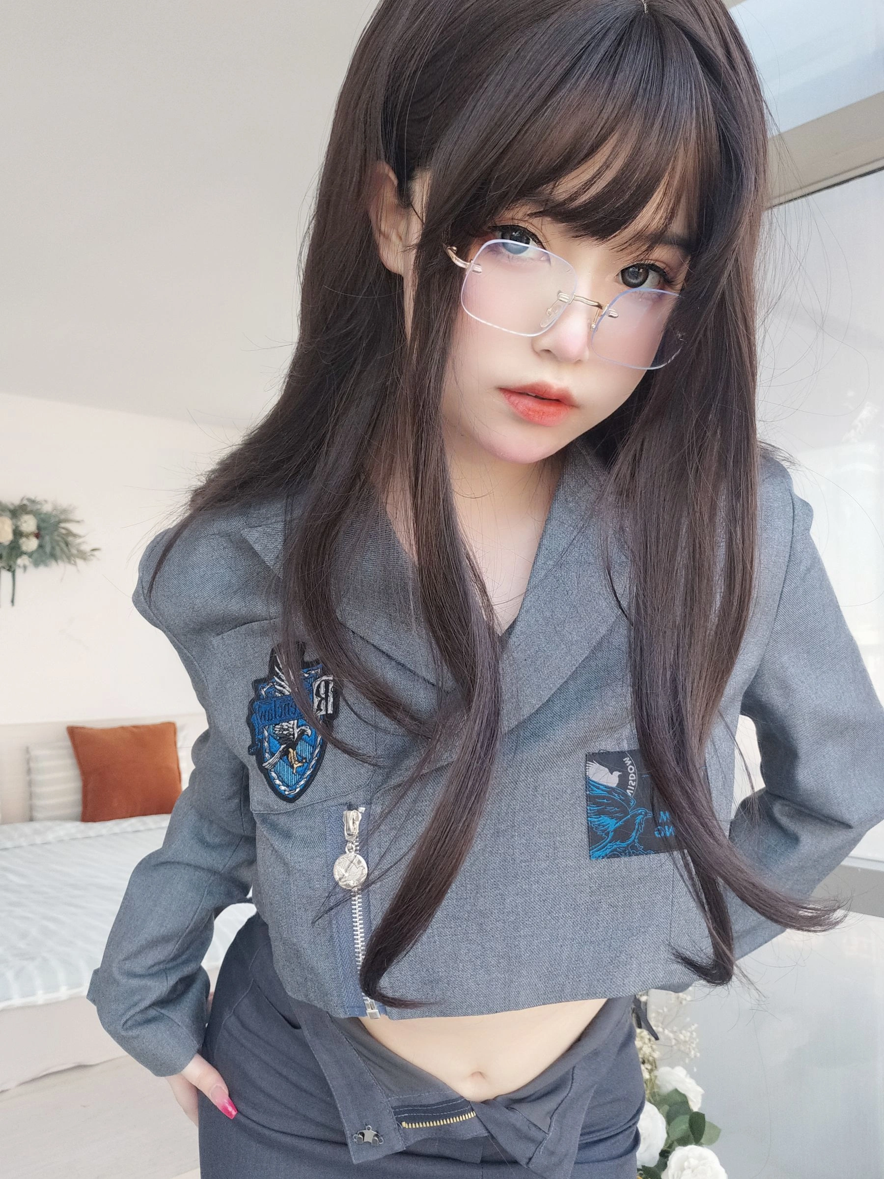 女主K – 沉默的学姐插图1