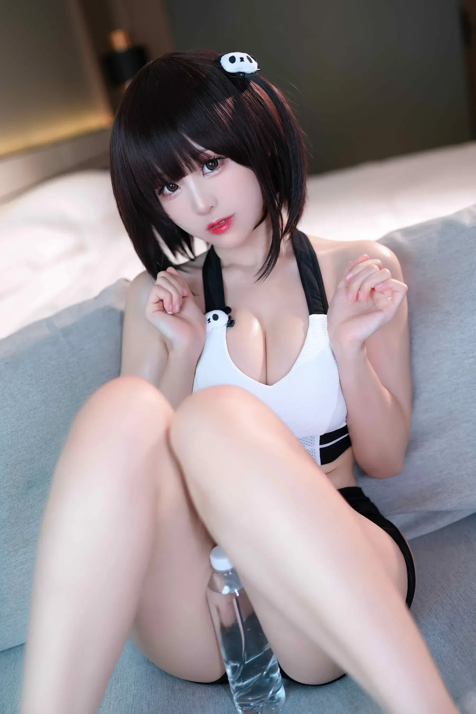 miko酱ww – 蛋白大熊猫 [20P]