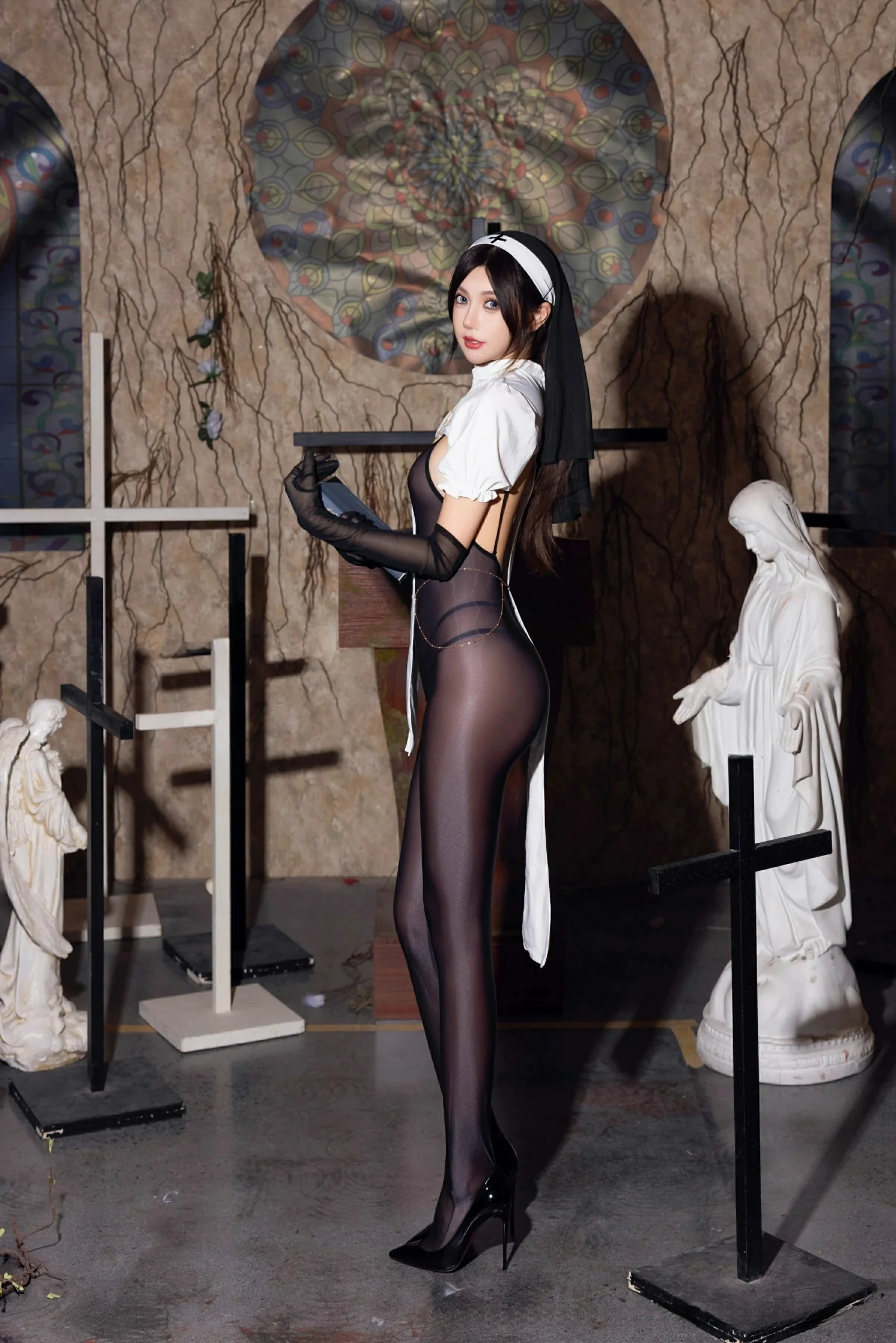 XiuRen 秀人 No.9774 绮里嘉ula [79P]插图5